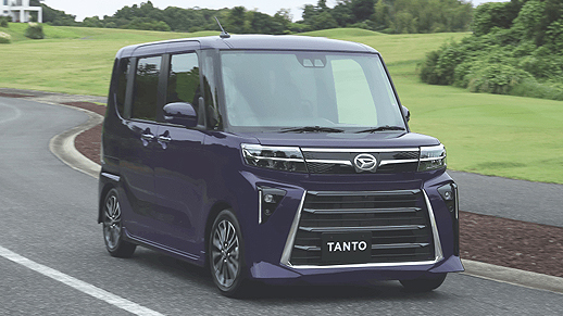 最新機能のクルマに乗れる